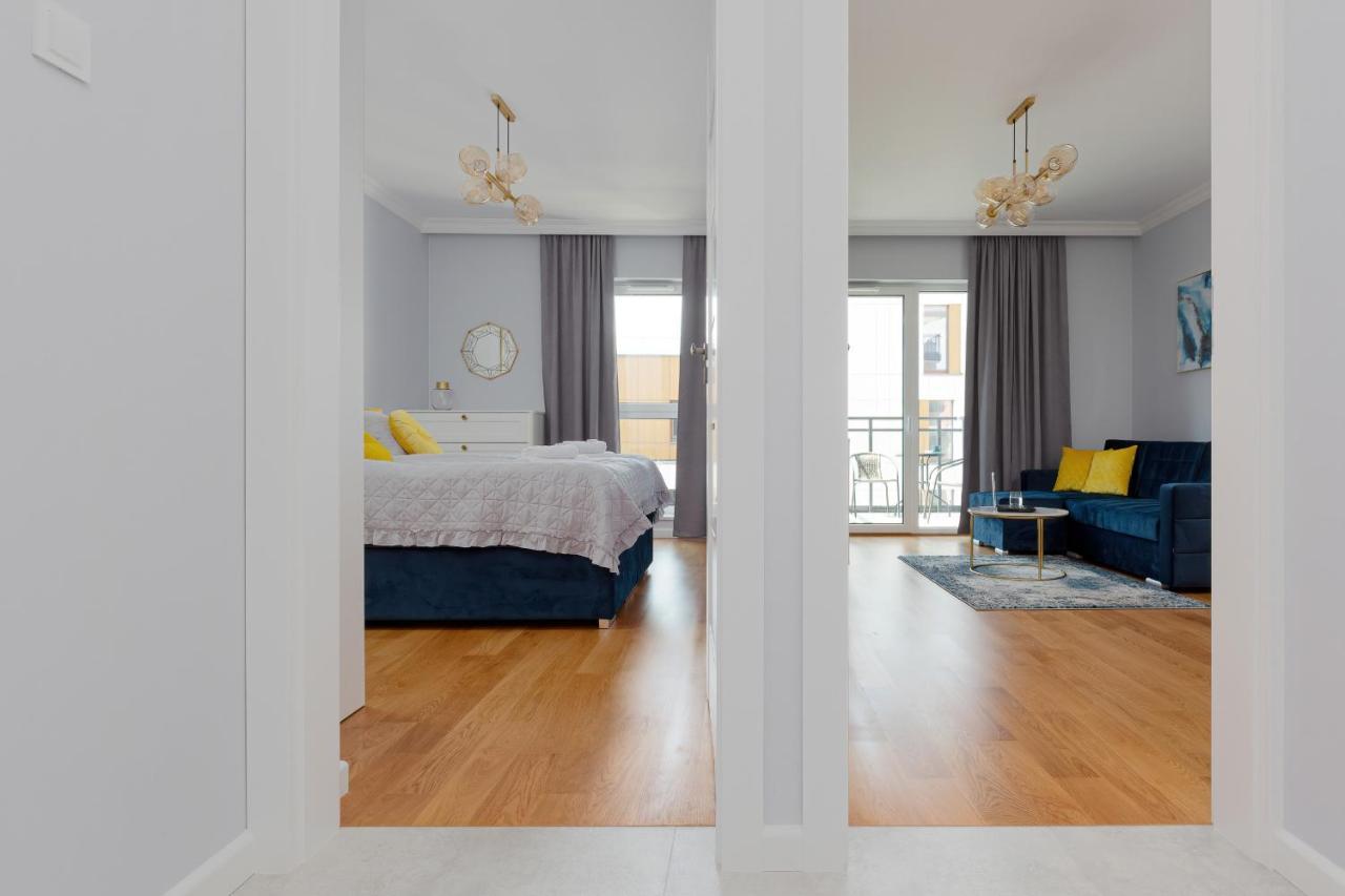 Apartament Dom Przy Okrzei By Renters Prestige Warszawa Exteriör bild