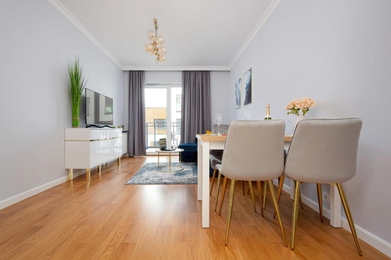 Apartament Dom Przy Okrzei By Renters Prestige Warszawa Exteriör bild